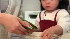 کودک سرآشپز بامزه